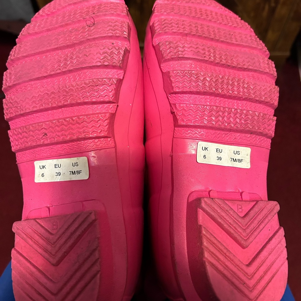 Hunter Neon Pink Boots